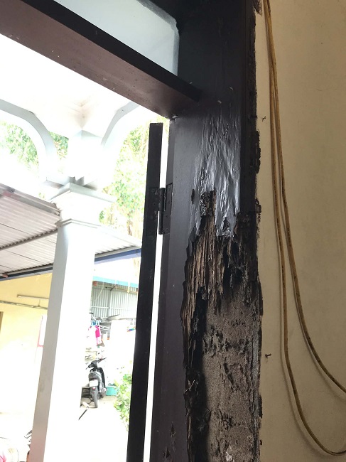 Nhà dân xây trên đất ruộng tại Lý Nhân dễ bị mối làm tổ dưới nền